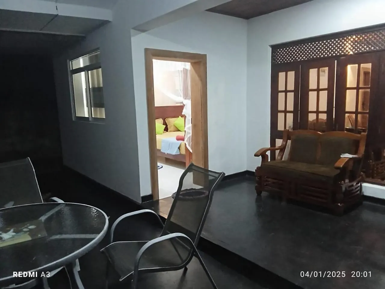 Solace Transit Villa Katunayake Guest house